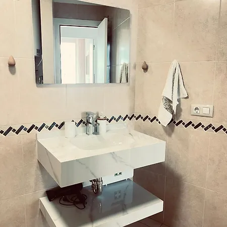 Poseidon En Playa Arena * Puerto de Santiago (Tenerife)