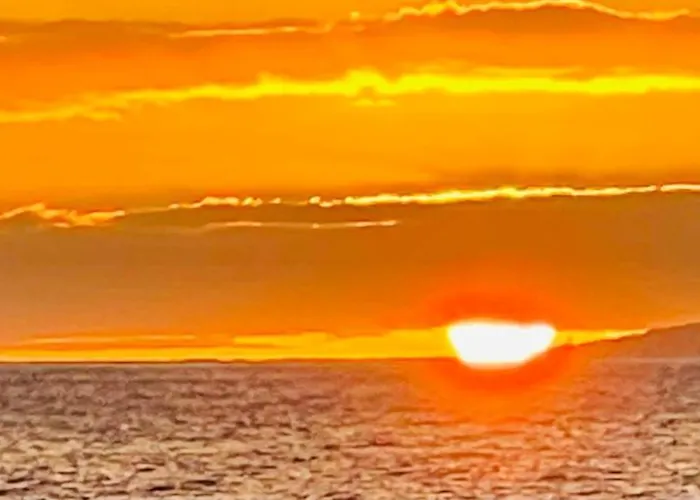 Poseidon En Playa Arena Puerto de Santiago (Tenerife)