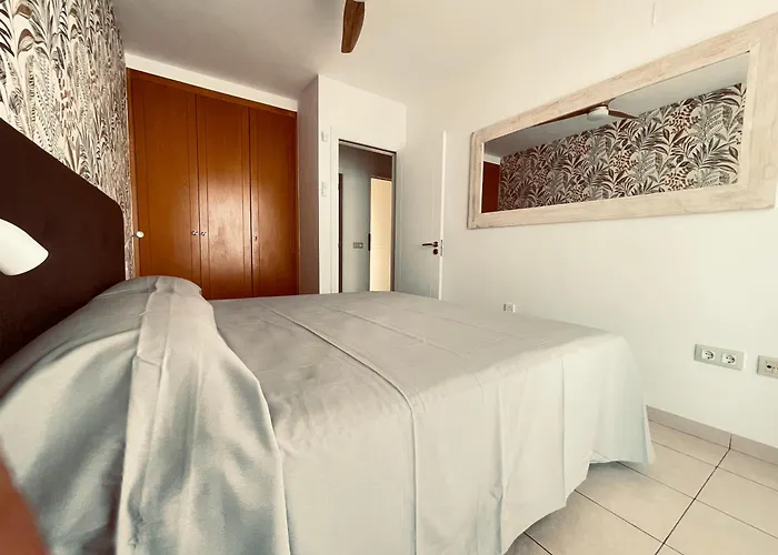 Poseidon En Playa Arena Apartament Puerto de Santiago (Tenerife)